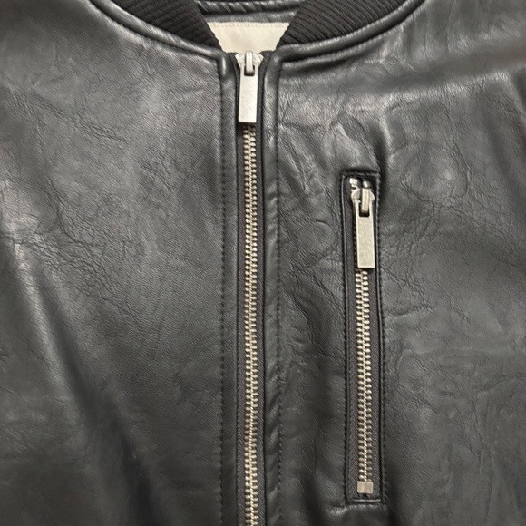 VEGAN BLACK LEATHER MOTORCYCLE/BOMBER JACKET - Picture 4 of 7